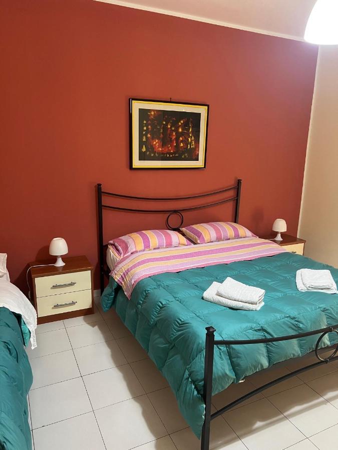 The Artists Bed & Breakfast อาชิเรอาเล ภายนอก รูปภาพ