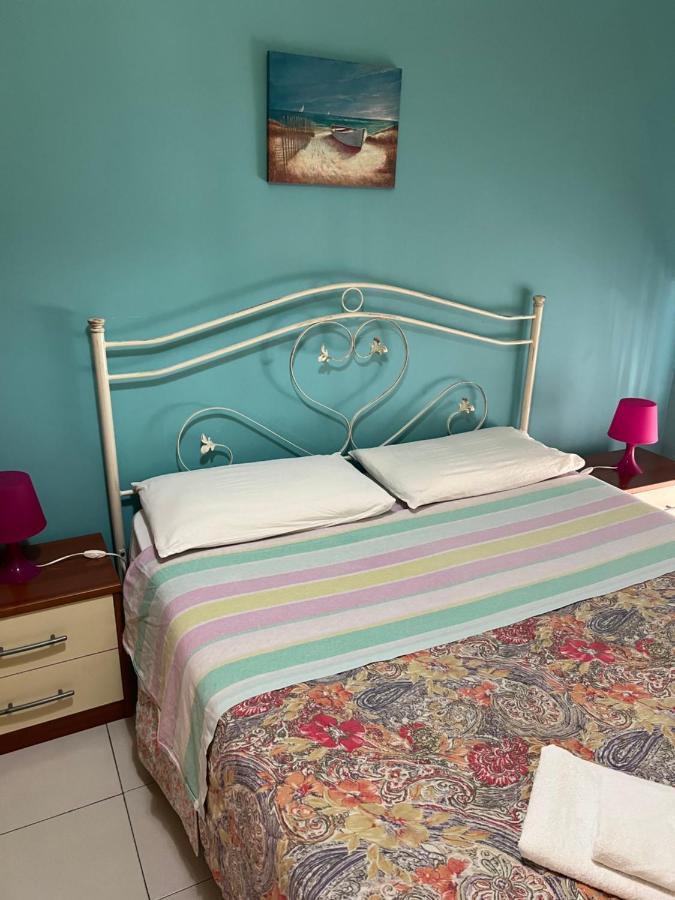 The Artists Bed & Breakfast อาชิเรอาเล ภายนอก รูปภาพ